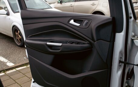 Ford Kuga III, 2015 год, 1 195 000 рублей, 12 фотография