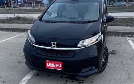 Honda Freed II, 2020 год, 1 750 000 рублей, 1 фотография