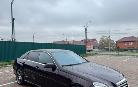 Mercedes-Benz E-Класс, 2012 год, 1 800 000 рублей, 2 фотография