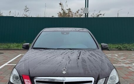 Mercedes-Benz E-Класс, 2012 год, 1 800 000 рублей, 8 фотография