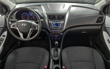 Hyundai Solaris II рестайлинг, 2014 год, 915 000 рублей, 16 фотография