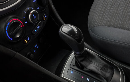 Hyundai Solaris II рестайлинг, 2014 год, 915 000 рублей, 15 фотография