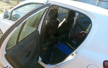 Toyota Vitz, 1999 год, 185 000 рублей, 11 фотография