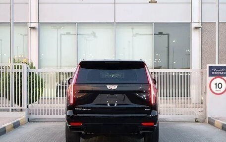 Cadillac Escalade V, 2022 год, 10 100 032 рублей, 5 фотография