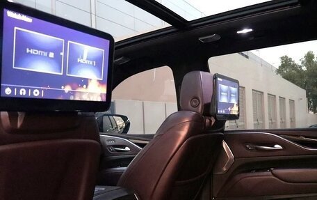 Cadillac Escalade V, 2022 год, 10 100 032 рублей, 12 фотография