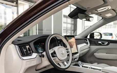 Volvo XC60 II, 2025 год, 9 800 000 рублей, 9 фотография