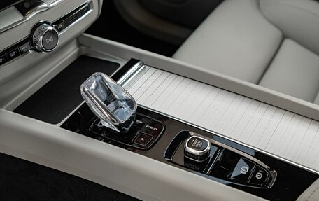 Volvo XC60 II, 2025 год, 9 800 000 рублей, 22 фотография