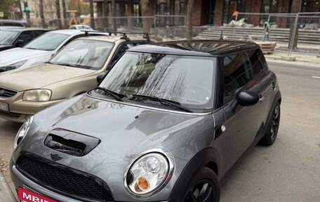 MINI Hatch, 2009 год, 860 000 рублей, 11 фотография