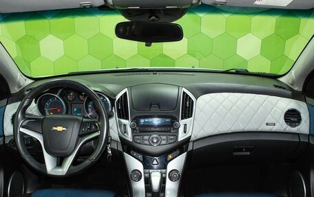 Chevrolet Cruze II, 2013 год, 700 000 рублей, 13 фотография