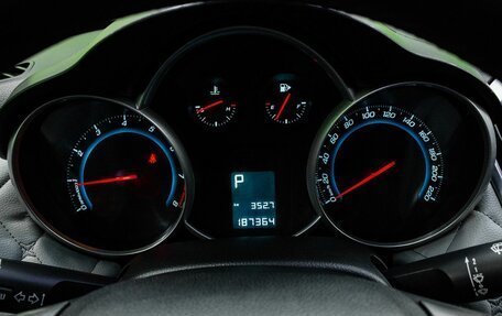 Chevrolet Cruze II, 2013 год, 700 000 рублей, 16 фотография