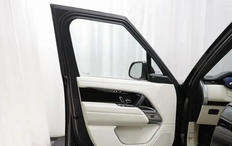 Land Rover Range Rover IV рестайлинг, 2023 год, 14 343 000 рублей, 4 фотография