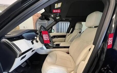 Land Rover Range Rover IV рестайлинг, 2023 год, 14 343 000 рублей, 32 фотография