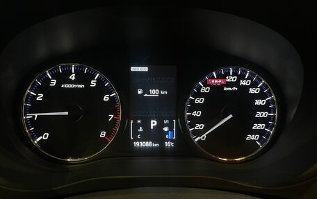 Mitsubishi Outlander III рестайлинг 3, 2016 год, 1 550 000 рублей, 16 фотография