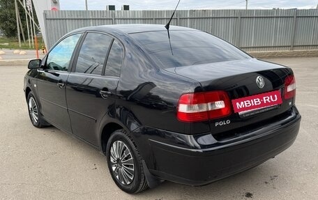 Volkswagen Polo IV рестайлинг, 2004 год, 399 000 рублей, 3 фотография