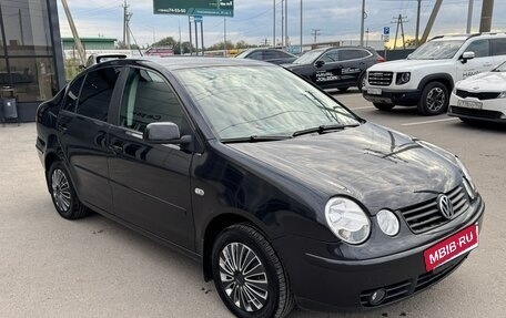 Volkswagen Polo IV рестайлинг, 2004 год, 399 000 рублей, 2 фотография