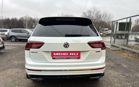 Volkswagen Tiguan II, 2020 год, 2 900 000 рублей, 7 фотография