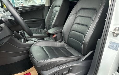 Volkswagen Tiguan II, 2020 год, 2 900 000 рублей, 12 фотография