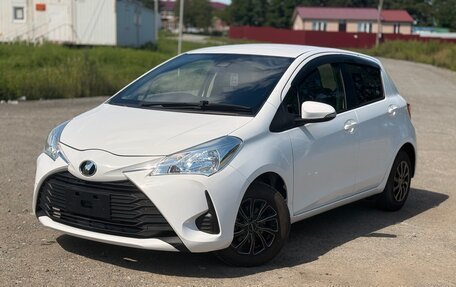 Toyota Vitz, 2019 год, 750 000 рублей, 2 фотография