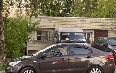 KIA Rio III рестайлинг, 2015 год, 1 000 000 рублей, 3 фотография