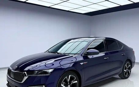 Skoda Octavia IV, 2023 год, 2 370 000 рублей, 3 фотография