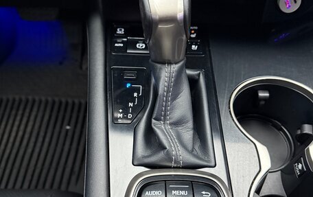 Lexus RX IV рестайлинг, 2017 год, 4 200 000 рублей, 20 фотография