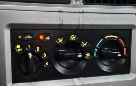 Daewoo Nexia I рестайлинг, 2013 год, 250 000 рублей, 12 фотография