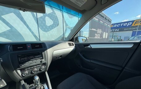 Volkswagen Jetta VI, 2012 год, 1 165 000 рублей, 18 фотография