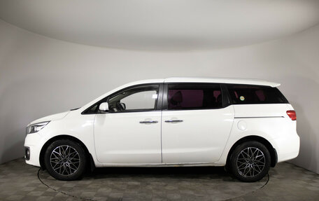 KIA Carnival III, 2016 год, 2 449 000 рублей, 8 фотография