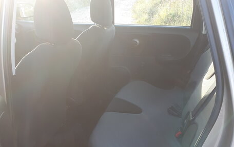 Nissan Note II рестайлинг, 2011 год, 580 000 рублей, 2 фотография