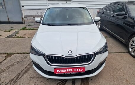 Skoda Rapid II, 2021 год, 2 400 000 рублей, 1 фотография