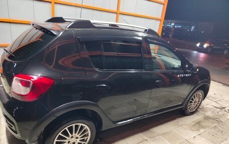 Renault Sandero II рестайлинг, 2016 год, 750 000 рублей, 3 фотография