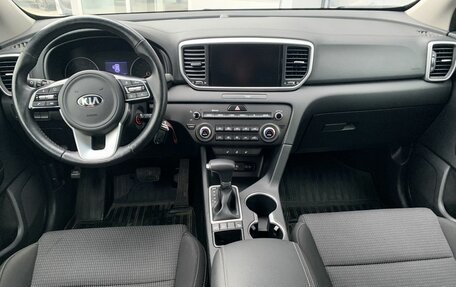 KIA Sportage IV рестайлинг, 2021 год, 2 690 000 рублей, 10 фотография