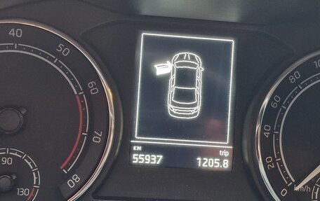 Skoda Rapid II, 2021 год, 2 400 000 рублей, 10 фотография