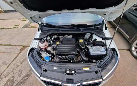 Skoda Rapid II, 2021 год, 2 400 000 рублей, 9 фотография