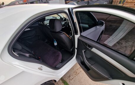 Skoda Rapid II, 2021 год, 2 400 000 рублей, 13 фотография