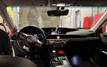 Lexus ES VII, 2016 год, 1 900 000 рублей, 12 фотография