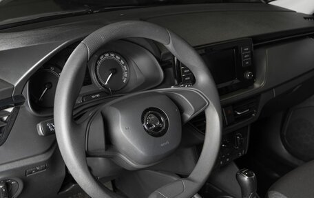 Skoda Rapid II, 2022 год, 1 956 800 рублей, 3 фотография