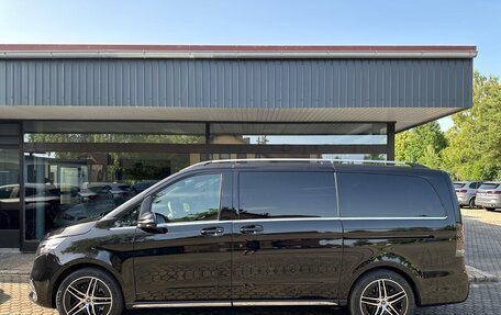 Mercedes-Benz V-Класс, 2025 год, 15 390 000 рублей, 3 фотография