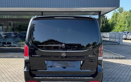 Mercedes-Benz V-Класс, 2025 год, 15 390 000 рублей, 5 фотография