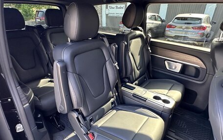 Mercedes-Benz V-Класс, 2025 год, 15 390 000 рублей, 22 фотография