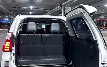 Lexus GX II, 2011 год, 2 990 000 рублей, 7 фотография