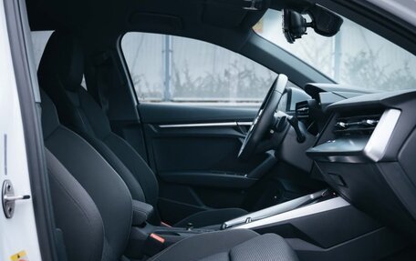 Audi A3, 2022 год, 2 040 000 рублей, 11 фотография