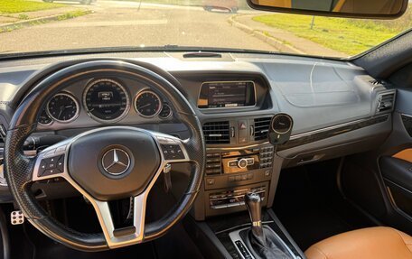 Mercedes-Benz E-Класс, 2011 год, 1 700 000 рублей, 8 фотография