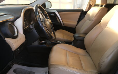 Toyota RAV4, 2014 год, 2 049 000 рублей, 8 фотография