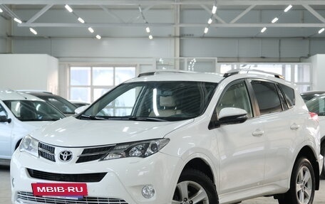 Toyota RAV4, 2014 год, 2 049 000 рублей, 4 фотография
