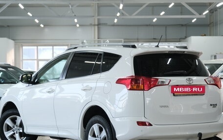 Toyota RAV4, 2014 год, 2 049 000 рублей, 5 фотография