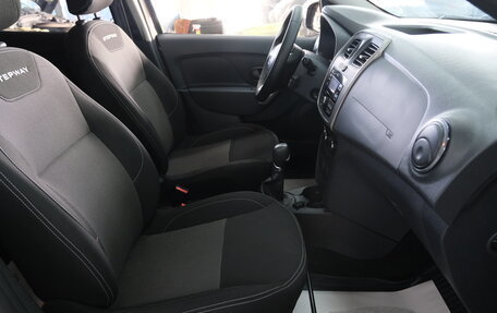 Renault Logan II, 2021 год, 1 279 000 рублей, 19 фотография