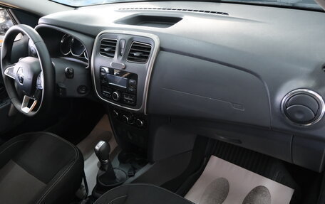 Renault Logan II, 2021 год, 1 279 000 рублей, 18 фотография