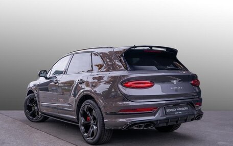 Bentley Bentayga I, 2024 год, 35 950 000 рублей, 2 фотография