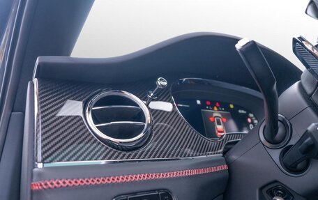 Bentley Bentayga I, 2024 год, 35 950 000 рублей, 9 фотография